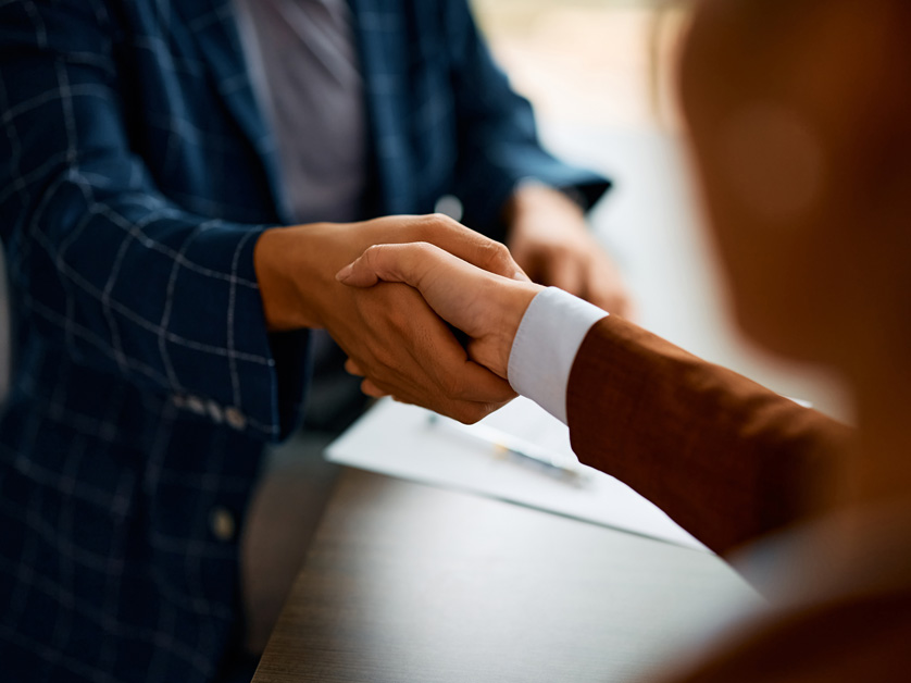 hands shaking in job interview
